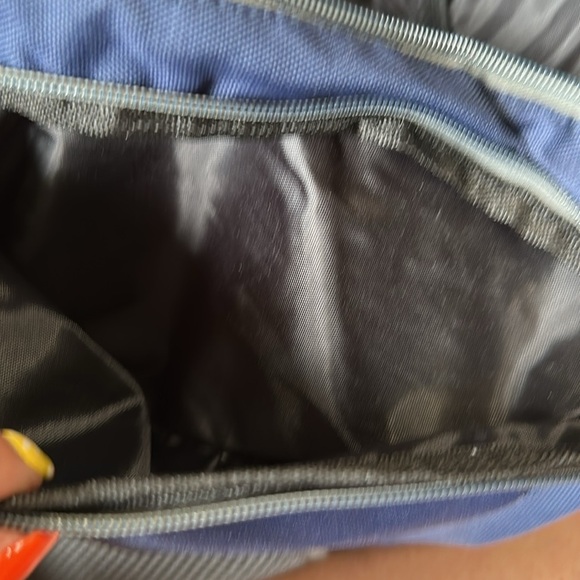 Disney Cruise Line Castaway Club sling bag one strap backpack. Gently used. - Picture 7 of 7